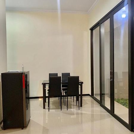Guest House / Homestay Bukit Mutiara Residence Ngingas Exteriér fotografie
