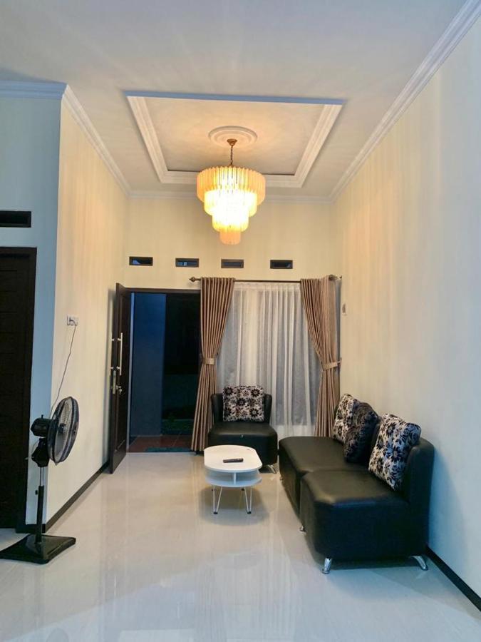 Guest House / Homestay Bukit Mutiara Residence Ngingas Exteriér fotografie
