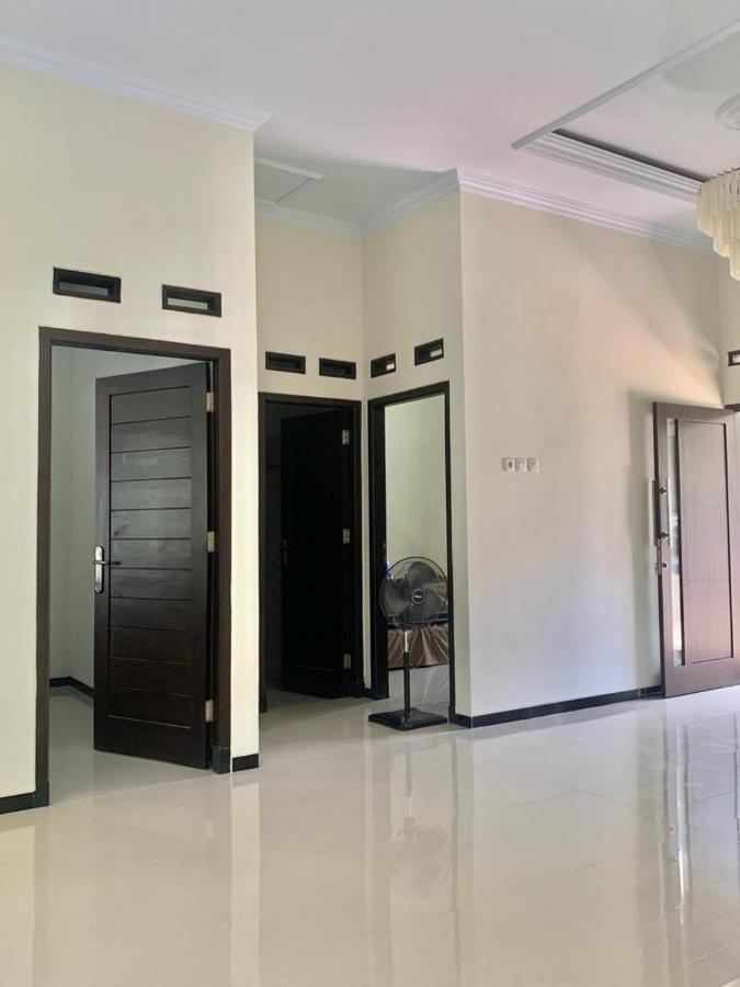Guest House / Homestay Bukit Mutiara Residence Ngingas Exteriér fotografie
